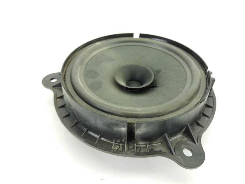Recambio de subwoofer para nissan navara np300 pick-up (d23, d23t) 2.3 dci referencia OEM IAM 28156BR00A  