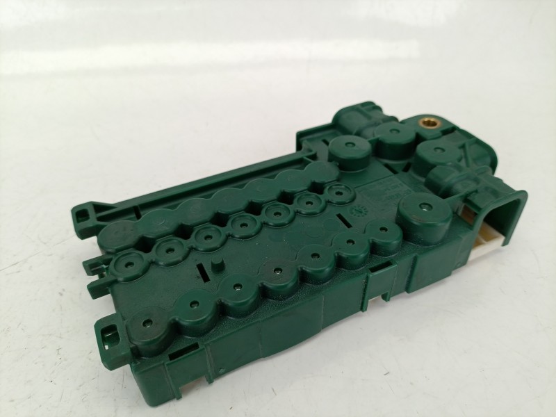 Recambio de caja reles / fusibles para bmw x5 (e53) 4.4 i referencia OEM IAM 8387543  