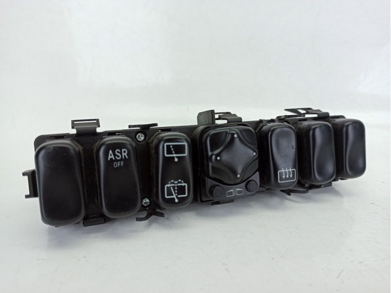 Recambio de mando multifuncion para mercedes-benz vaneo (414) 1.7 cdi (414.700) referencia OEM IAM 1688203610  
