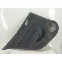 GUARNECIDO PUERTA TRASERA IZQUIERDA 153001892 