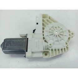MOTOR ELEVALUNAS DELANTERO DERECHO 8K0959802A 