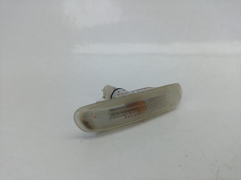 Recambio de piloto lateral izquierdo para bmw 3 compact (e46) 320 td referencia OEM IAM 63132228591  