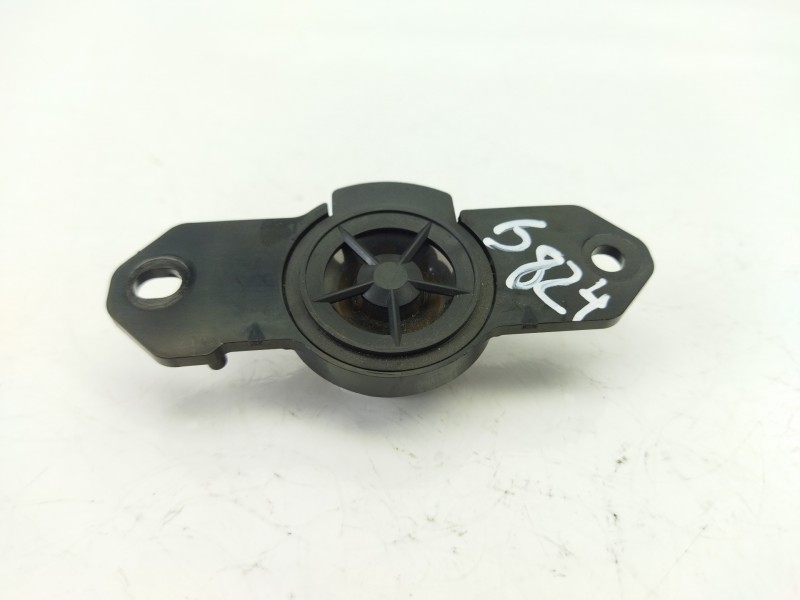 Recambio de subwoofer para nissan navara np300 pick-up (d23, d23t) 2.3 dci referencia OEM IAM 281E1EB70A  