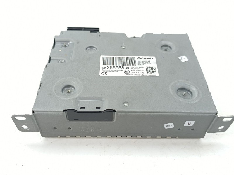 Recambio de sistema audio / radio cd para citroën c4 cactus 1.2 puretech 130 referencia OEM IAM 9825695880  