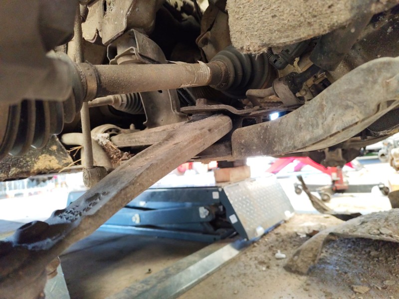 Recambio de transmision delantera derecha para peugeot 508 i (8d_) 2.0 hdi referencia OEM IAM 3273NP  