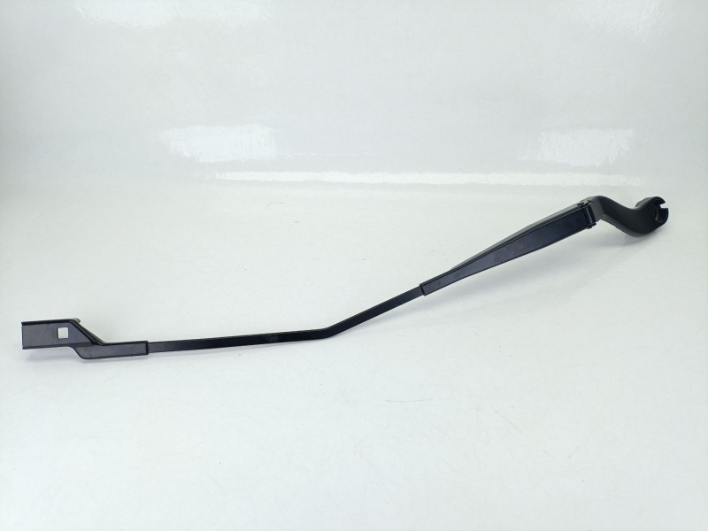 Recambio de brazo limpia delantero derecho para ford ecosport 1.0 ecoboost referencia OEM IAM CN1517526DC  