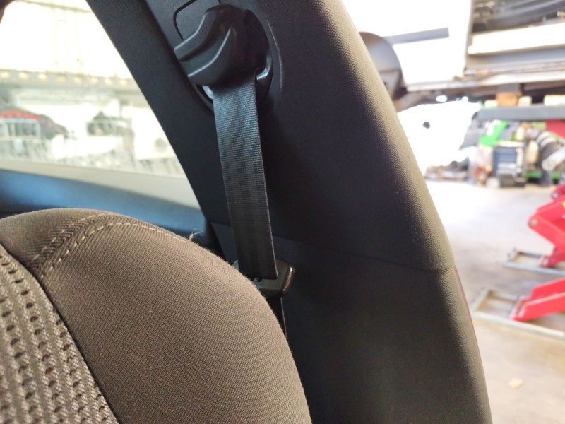 Recambio de cinturon seguridad delantero izquierdo para peugeot 508 i (8d_) 2.0 hdi referencia OEM IAM 8976F8  