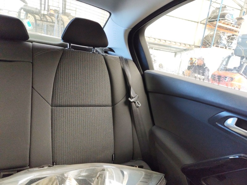 Recambio de cinturon seguridad trasero izquierdo para peugeot 508 i (8d_) 2.0 hdi referencia OEM IAM 8976J1  