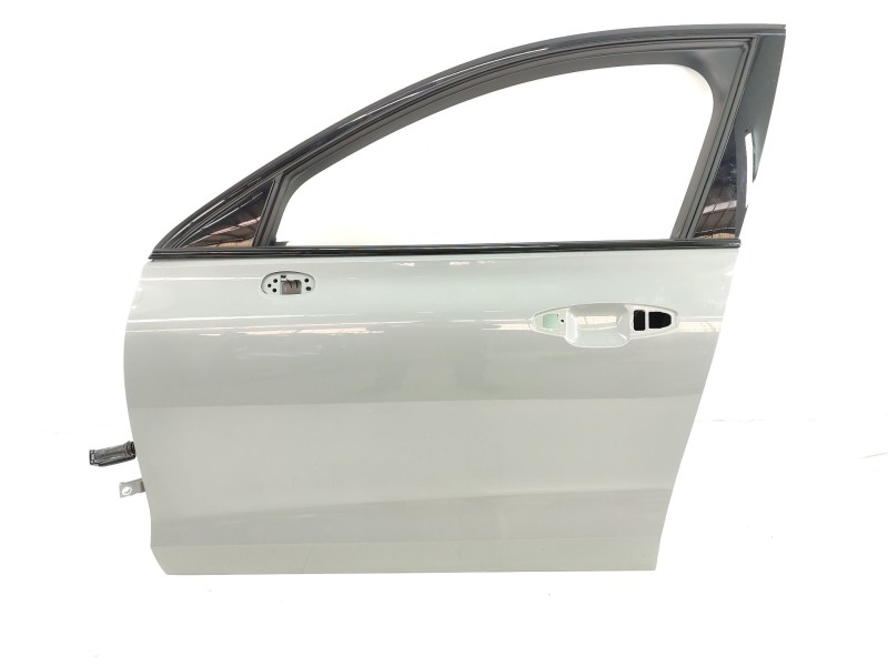 Recambio de puerta delantera izquierda para volvo v60 ii (225) b4 mild-hybrid referencia OEM IAM 32404340  
