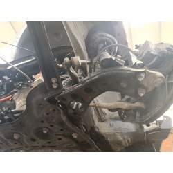 BRAZO SUSPENSION INFERIOR DELANTERO IZQUIERDO 4806910110 