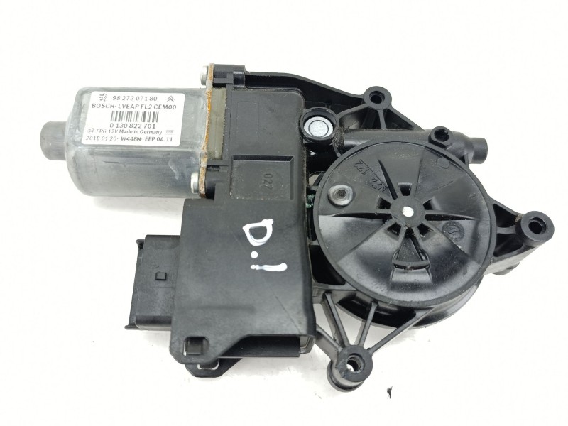 Recambio de motor elevalunas delantero izquierdo para citroën c4 cactus 1.2 puretech 130 referencia OEM IAM 9827307180  