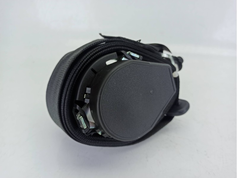 Recambio de cinturon seguridad trasero central para audi a4 b8 (8k2) 2.0 tdi referencia OEM IAM 8K5857807K  