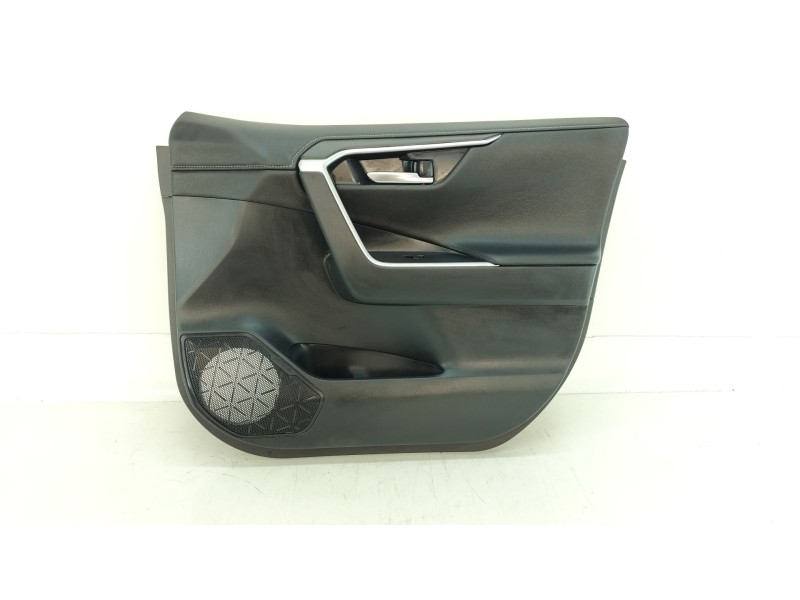 Recambio de guarnecido puerta delantera derecha para toyota rav 4 v (_a5_, _h5_) 2.5 hybrid (axah52) referencia OEM IAM 6761042D