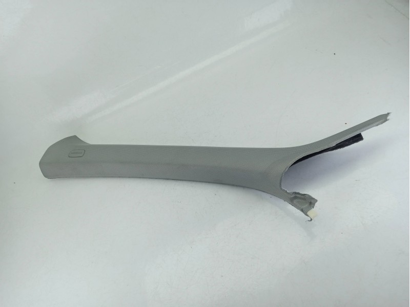 Recambio de moldura para audi a4 b8 (8k2) 2.0 tdi referencia OEM IAM 8K0867233  