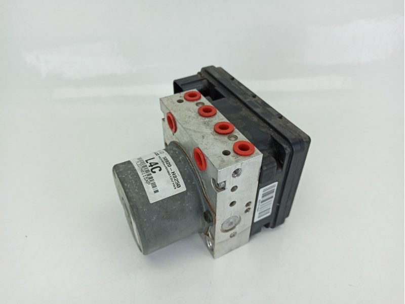 Recambio de abs para kia stonic (yb) 1.0 t-gdi referencia OEM IAM 58920H8250  