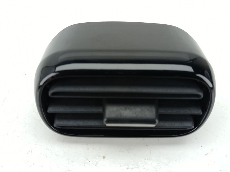 Recambio de rejilla aireadora para citroën c4 cactus 1.2 puretech 130 referencia OEM IAM 9800167677  