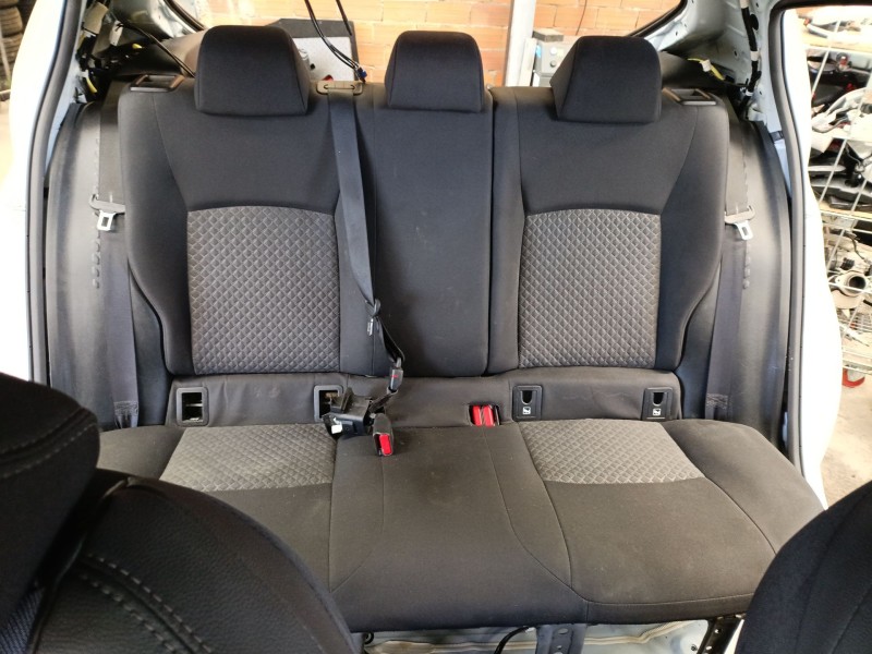 Recambio de asientos traseros para toyota c-hr (_x1_) 1.8 hybrid (zyx10_, zyx11_) referencia OEM IAM   