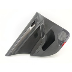 GUARNECIDO PUERTA TRASERA IZQUIERDA 5G6867211 