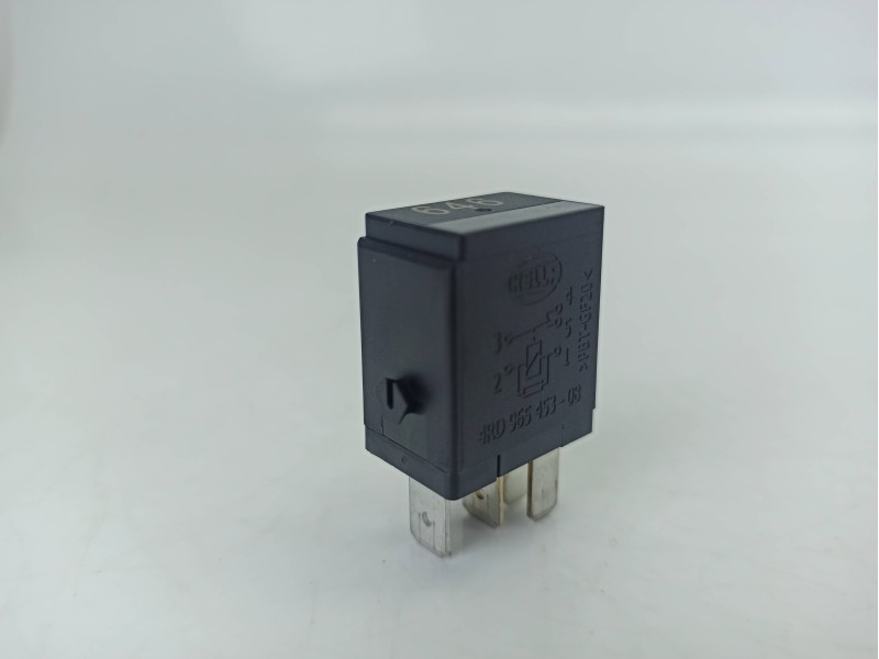 Recambio de rele para audi a4 b8 (8k2) 2.0 tdi referencia OEM IAM 4H0951253C  
