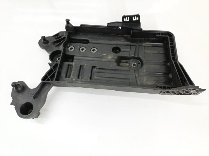 Recambio de soporte bateria para volkswagen golf vii variant (ba5, bv5) 1.6 tdi referencia OEM IAM 5Q0915321J  