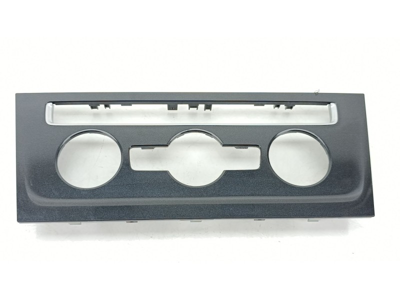 Recambio de moldura para volkswagen golf vii variant (ba5, bv5) 1.6 tdi referencia OEM IAM 5G1863100  