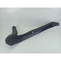 MOLDURA 8K0821111A 
