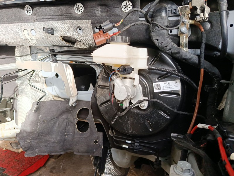 Recambio de servofreno con bomba para volkswagen t-roc (a11, d11) 1.0 tsi referencia OEM IAM 5Q1614105EA  