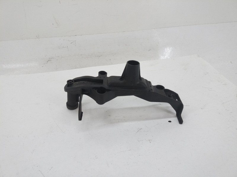 Recambio de tubo para mercedes-benz clase c (w204) c 220 cdi (204.002) referencia OEM IAM A6511801451  