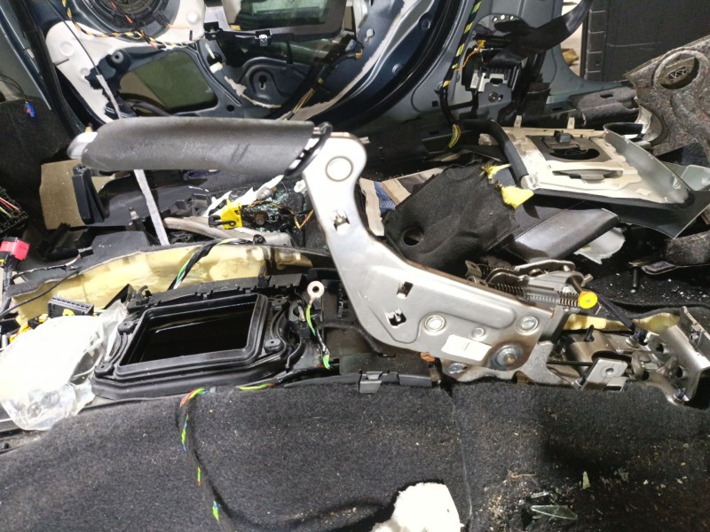 Recambio de palanca freno para peugeot 508 sw i (8e_) 1.6 hdi referencia OEM IAM 98043969ZE  