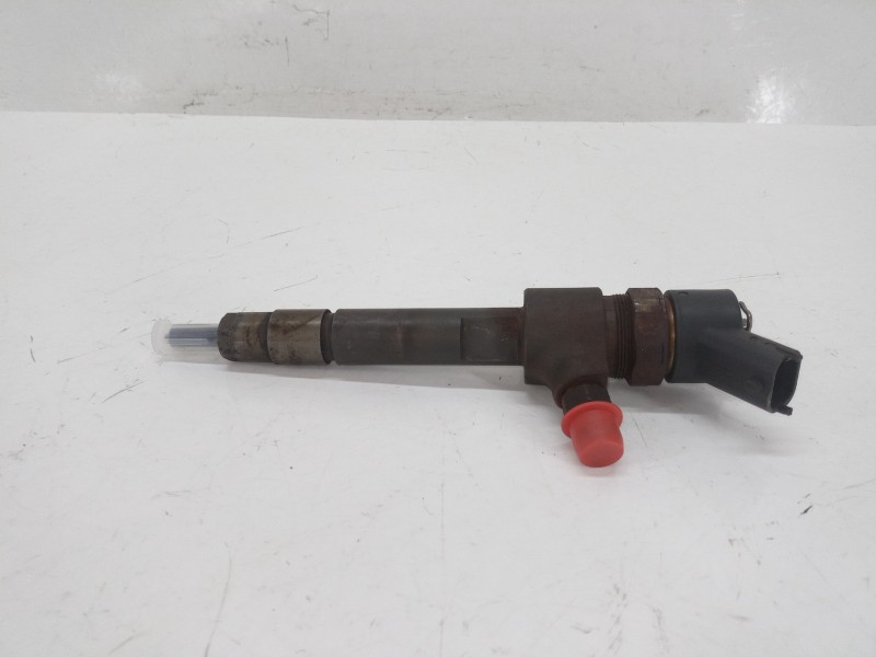 Recambio de inyector para fiat doblo furgoneta/monovolumen (223_) 1.9 jtd referencia OEM IAM 0445110187  