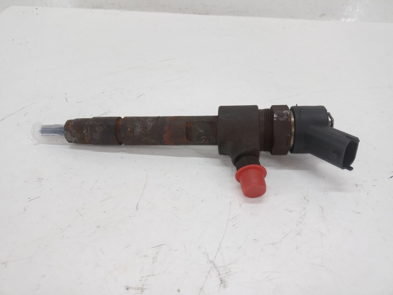 Recambio de inyector para fiat doblo furgoneta/monovolumen (223_) 1.9 jtd referencia OEM IAM 0445110187  