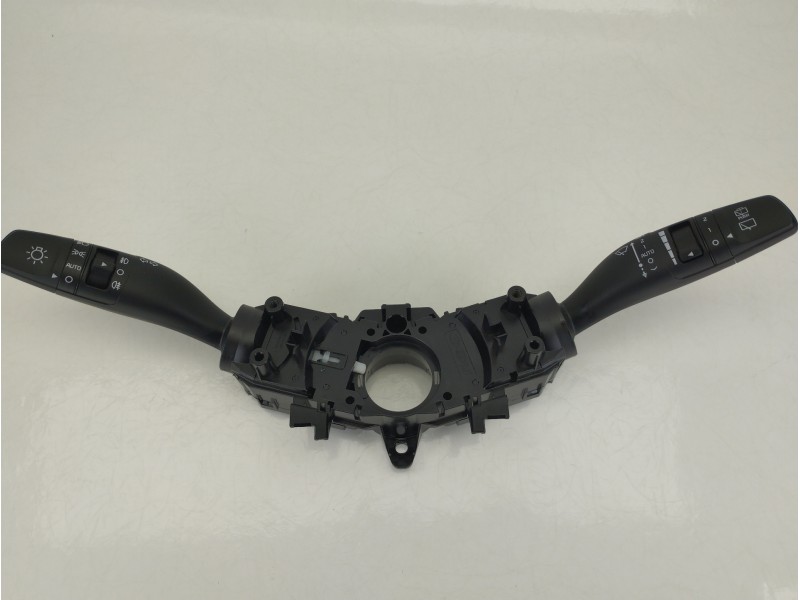 Recambio de mando multifuncion para kia stonic (yb) 1.0 t-gdi referencia OEM IAM 93403H8960  
