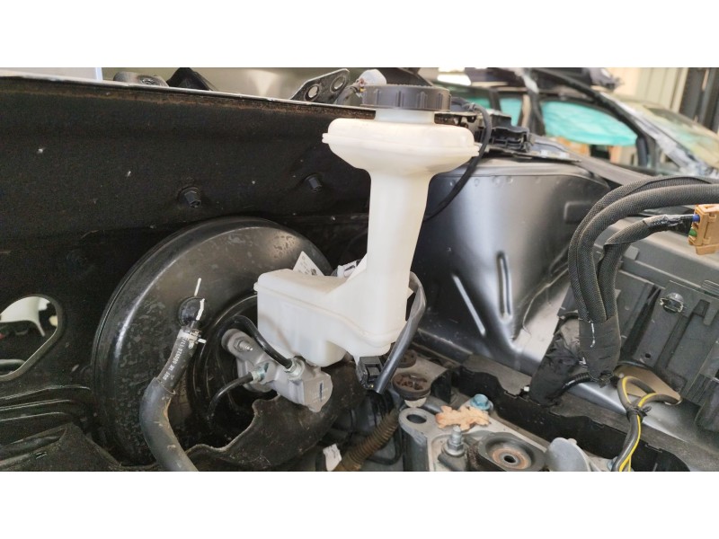 Recambio de bomba freno para nissan qashqai ii (j11, j11_) 1.3 dig-t referencia OEM IAM 460104EH0A  