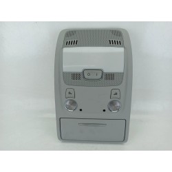LUZ INTERIOR 8T0947135BF 