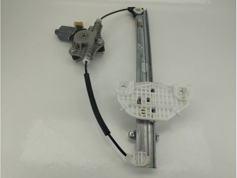 Recambio de elevalunas trasero izquierdo para kia stonic (yb) 1.0 t-gdi referencia OEM IAM 83401H8100  