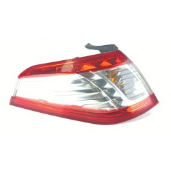 PILOTO TRASERO IZQUIERDO 9686779680 