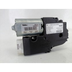 MOTOR TECHO ELECTRICO A2049064102 