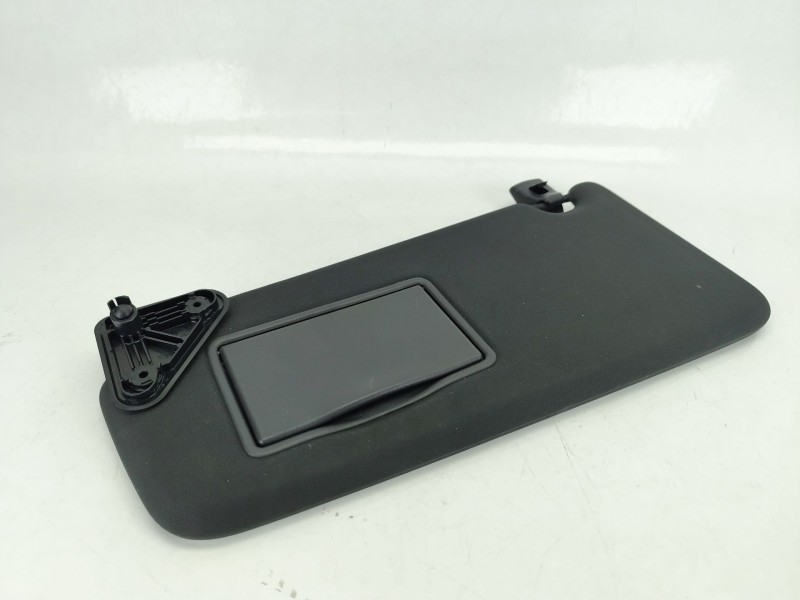 Recambio de parasol izquierdo para land rover discovery sport (l550) 2.0 d 4x4 referencia OEM IAM LR060426  