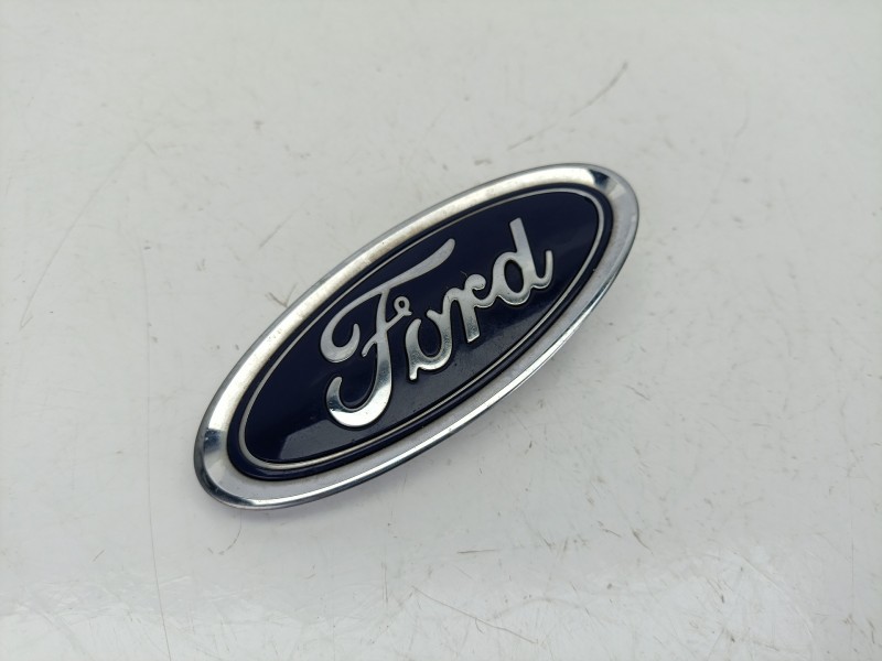 Recambio de emblema para ford focus iv (hn) 1.5 ecoblue referencia OEM IAM CTBB8B262AA  