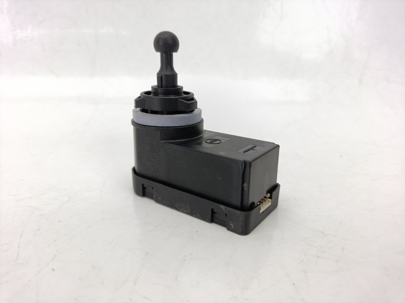 Recambio de motor regulacion faros para ford focus iv (hn) 1.5 ecoblue referencia OEM IAM 00200058030000  