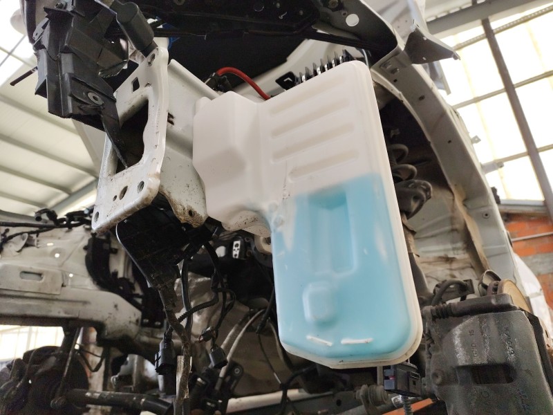 Recambio de deposito limpia para seat leon st (5f8) 1.6 tdi referencia OEM IAM 5Q0955453S  