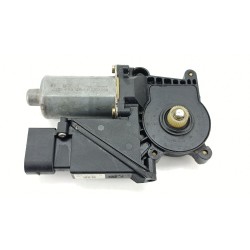 MOTOR ELEVALUNAS TRASERO DERECHO 0130821698 