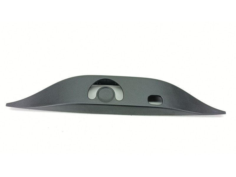 Recambio de moldura para volkswagen touareg (7la, 7l6, 7l7) 3.0 v6 tdi referencia OEM IAM 7L6867717  