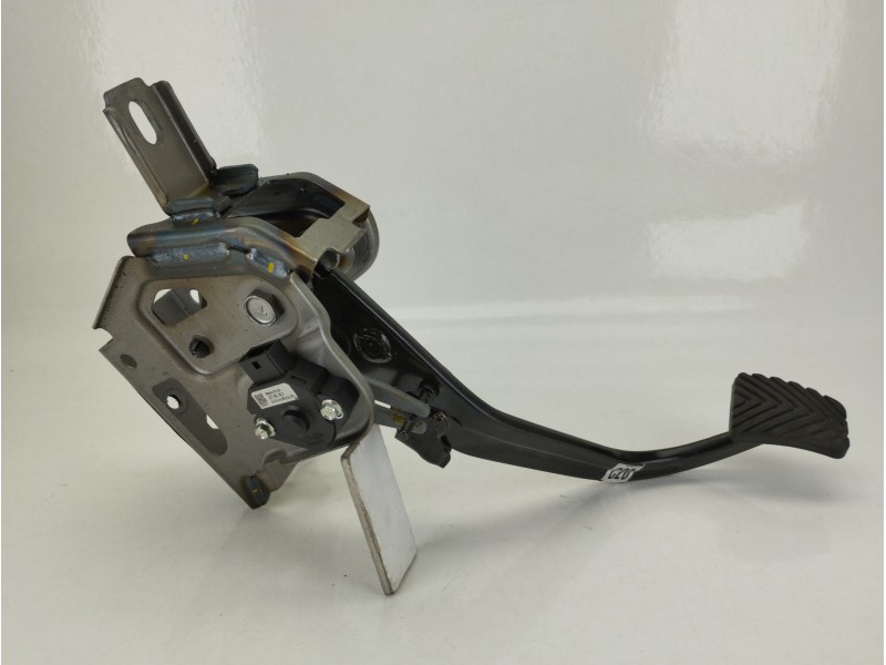 Recambio de pedal freno para kia stonic (yb) 1.0 t-gdi referencia OEM IAM 32810F9100  