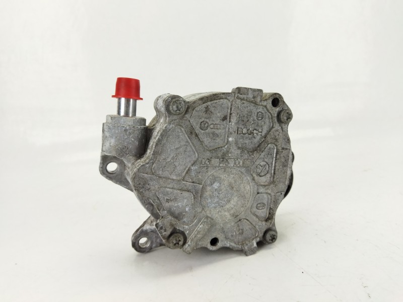 Recambio de depresor freno / bomba vacio para audi a4 b8 (8k2) 2.0 tdi referencia OEM IAM 03L145100  