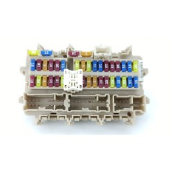 CAJA RELES / FUSIBLES 243504EB0C 