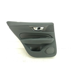 GUARNECIDO PUERTA TRASERA IZQUIERDA 2120747X 