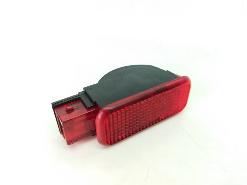 Recambio de luz interior para audi a4 b8 (8k2) 2.0 tdi referencia OEM IAM 094741  