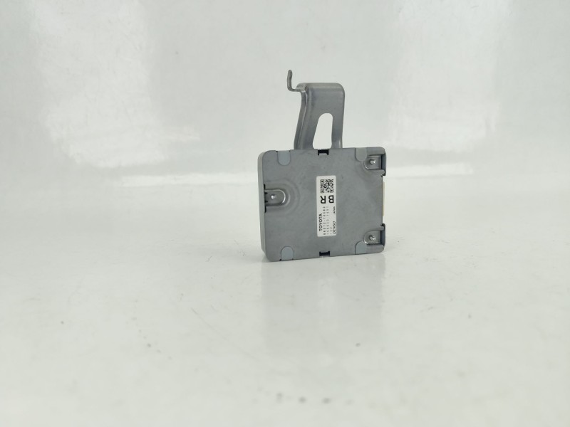 Recambio de modulo electronico para toyota c-hr (_x1_) 1.8 hybrid (zyx10_, zyx11_) referencia OEM IAM 8657210060  