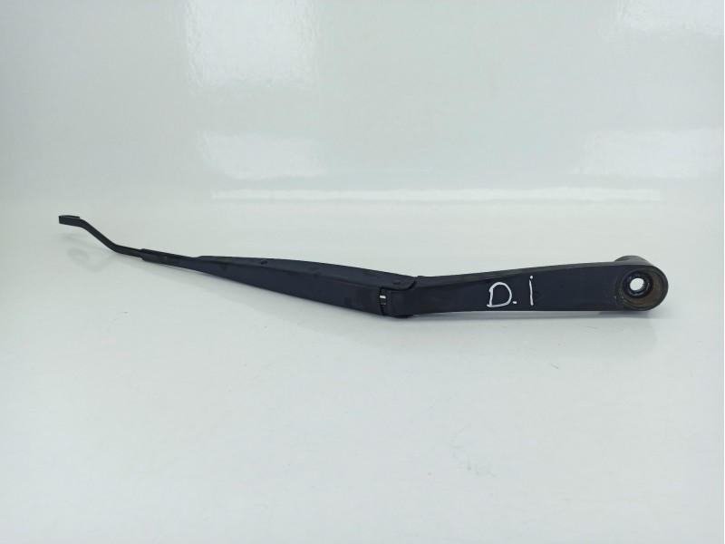 Recambio de brazo limpia delantero izquierdo para kia stonic (yb) 1.0 t-gdi referencia OEM IAM 98311H8000  